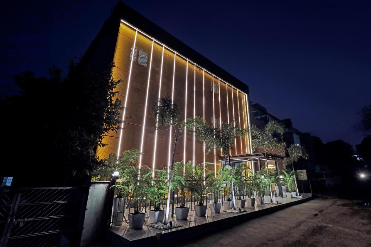Fabhotel Oasis Yellow Courtyard Bhopal Exterior foto